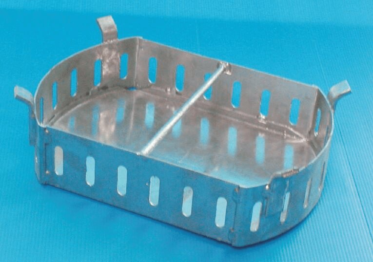 Brückenablaufeimer Klasse D400, 260 x 500 mm, für Stahlbrücken – robuster Schmutzfänger für langlebige und sichere Brückenentwässerung