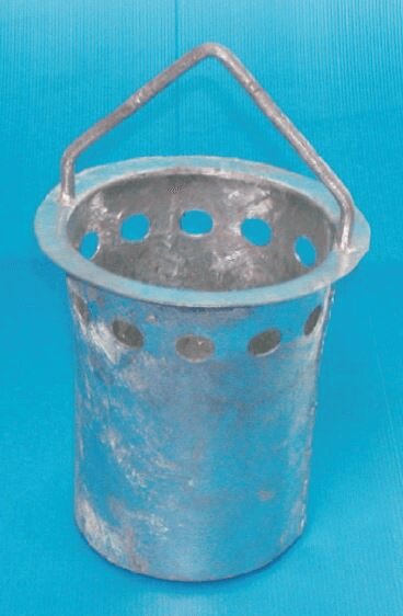 Sandfangeimer mit Gesamthöhe 330 mm und Behälter Ø 210 mm – robuster Metalleimer zur zuverlässigen Aufnahme von Sand, Schmutz und Ablagerungen